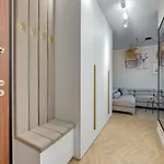 Nadmotlawie Deluxe 2 Sauna & Silownia By Grand Apartmán